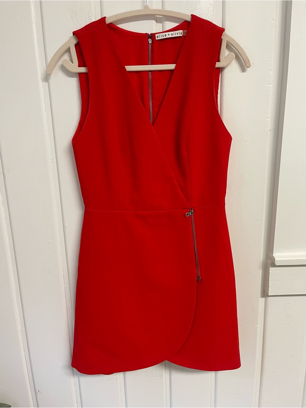 Alice + Olivia Lennon Mini Dress